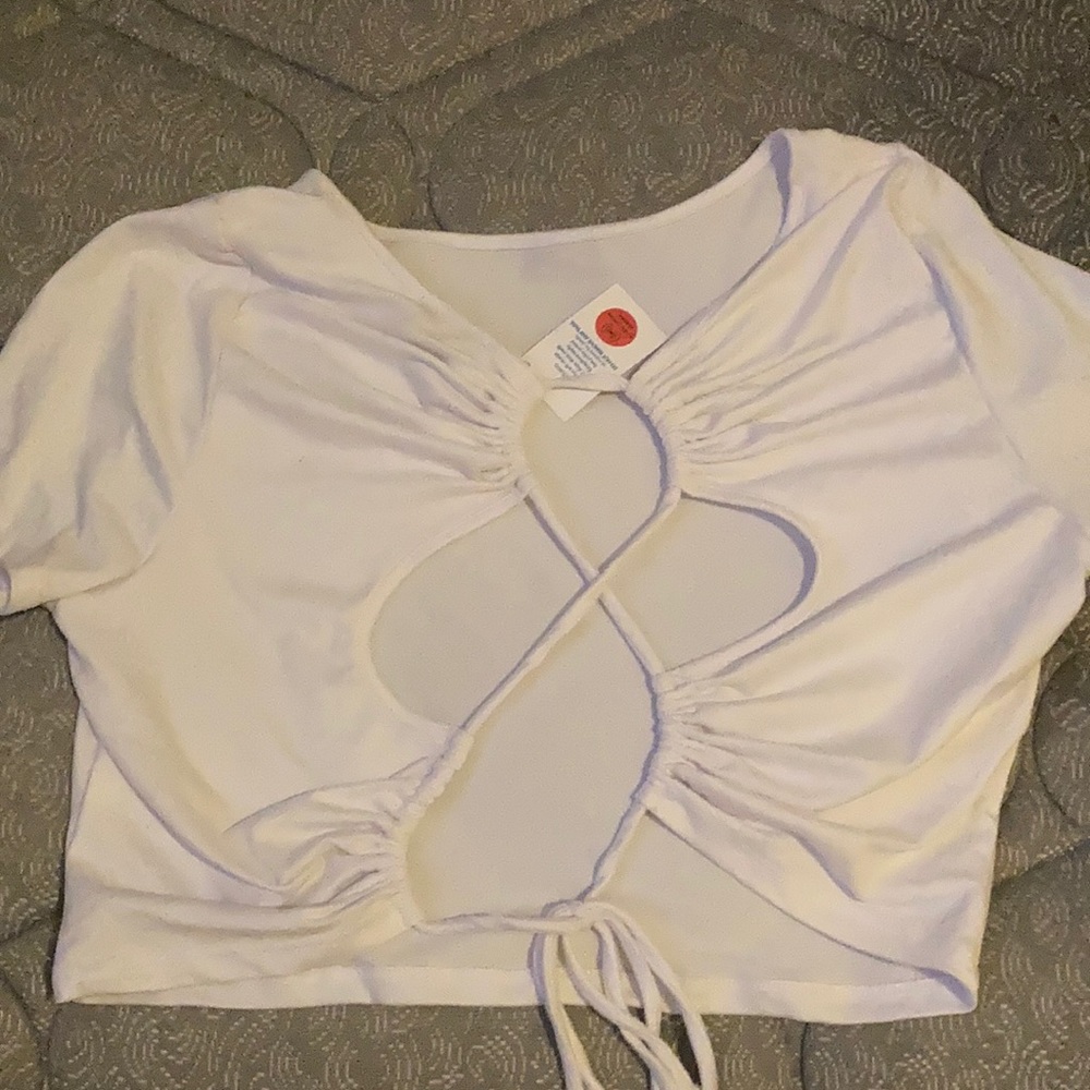 White crop top
